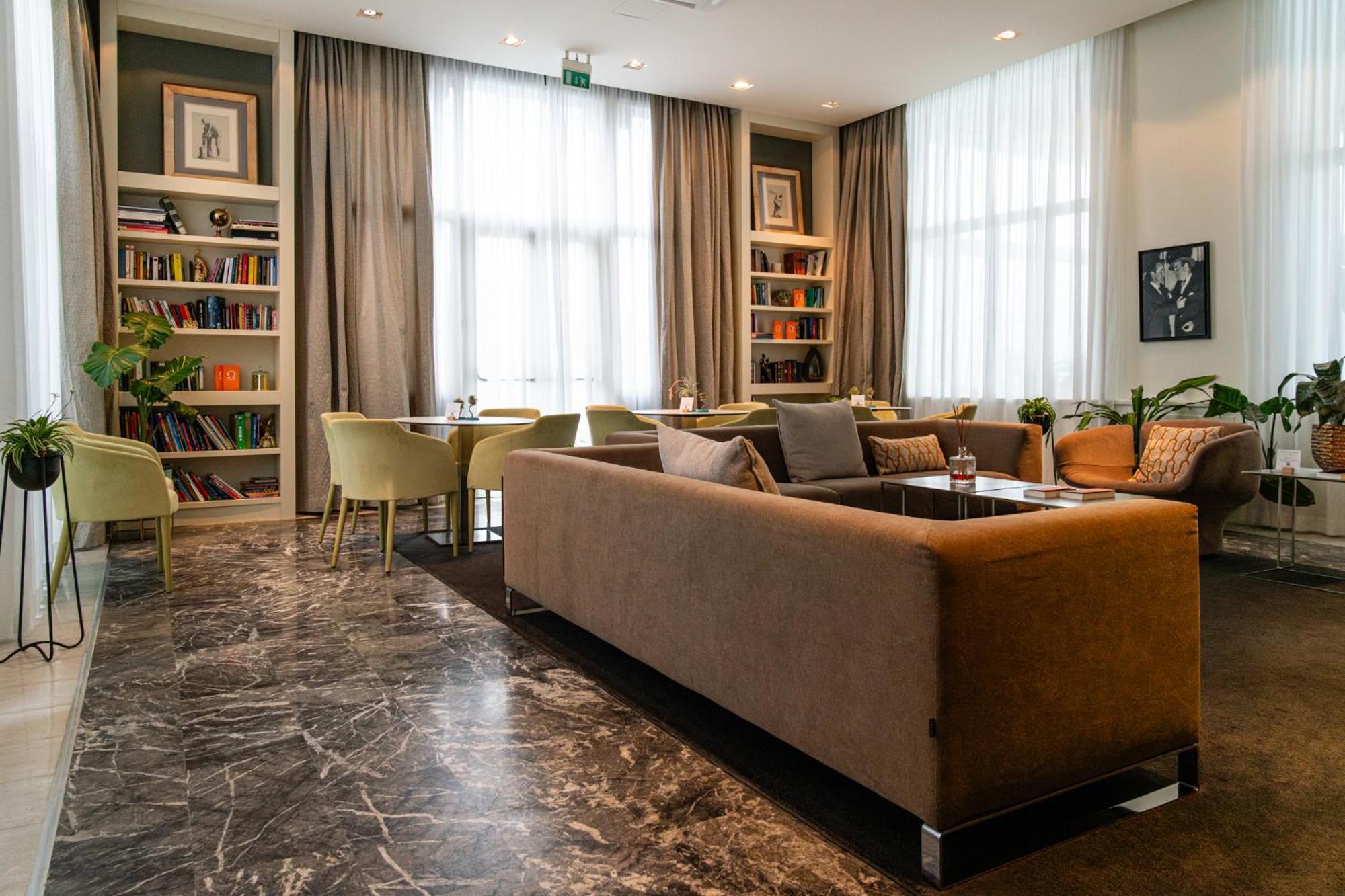 Araba Fenice Hotel Исео Экстерьер фото